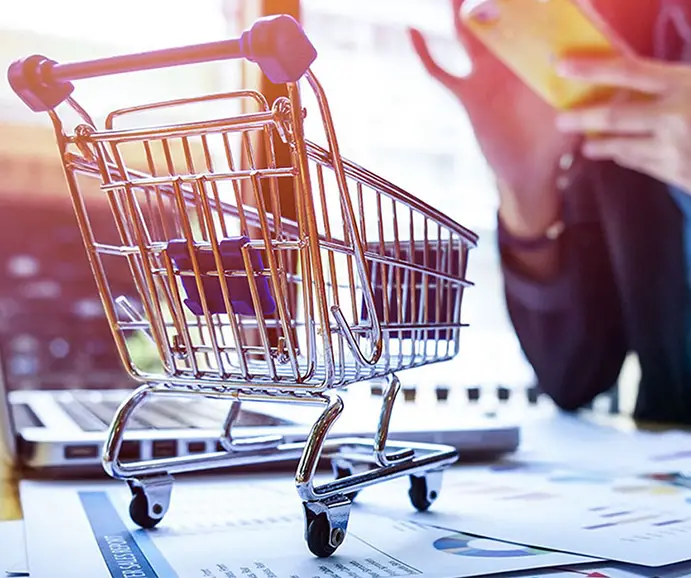 Winfomi Salesforce retail client success story for BigCommerce integration and customer experience enhancement